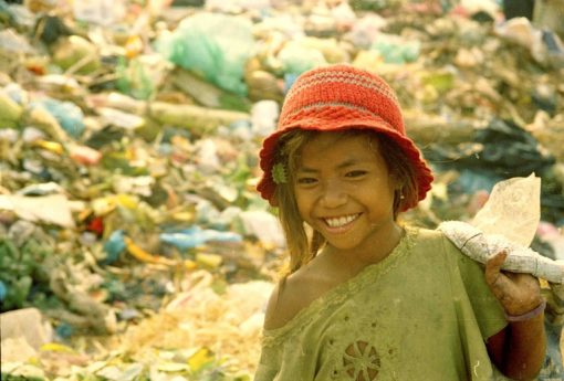 This Girl Who Lived In A Garbage Dump Got A Scholarship At University In Australia