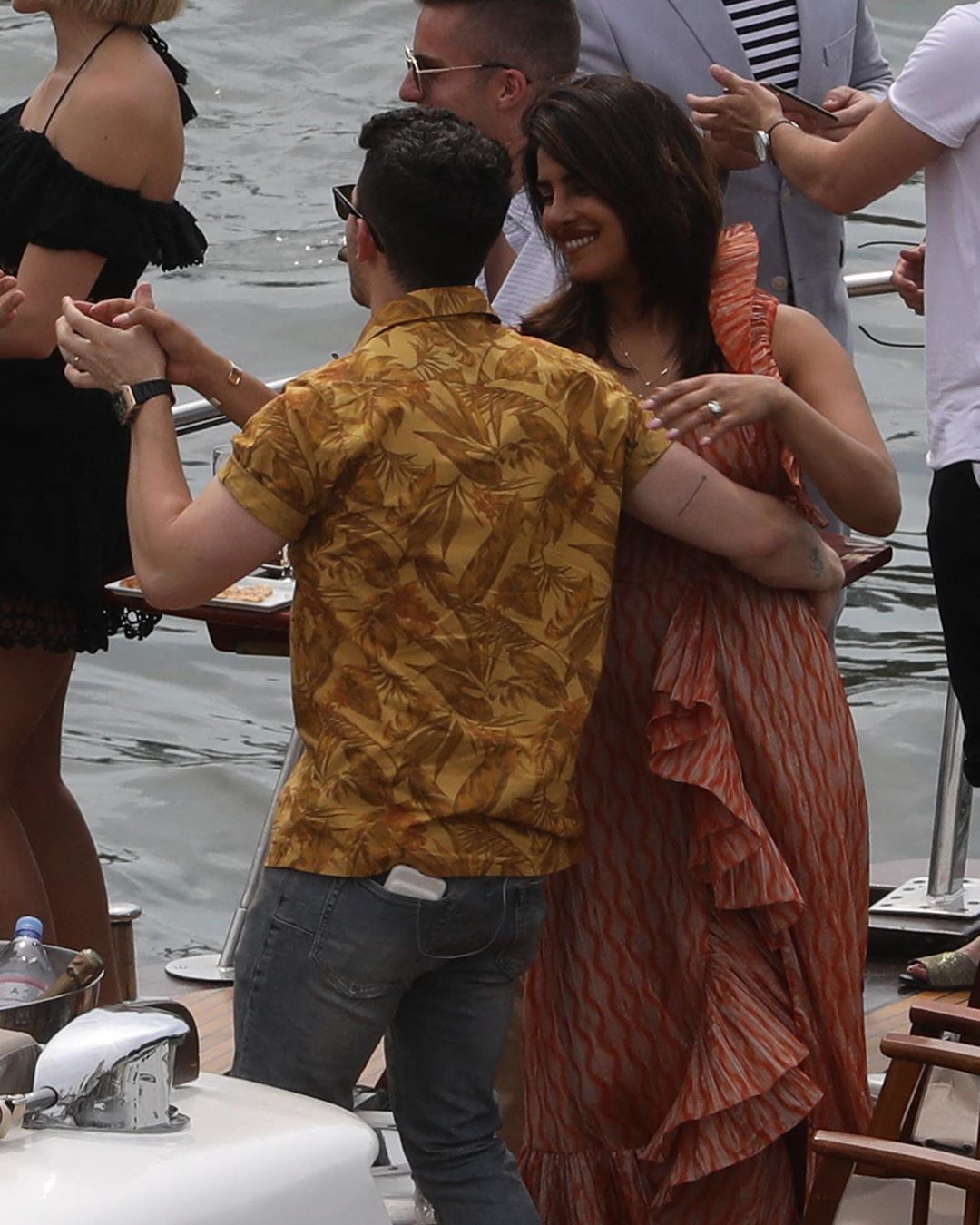 Priyanka Chopra And Nick Jonas' Pictures from the Jonas' Parisian Cruise Goes Viral