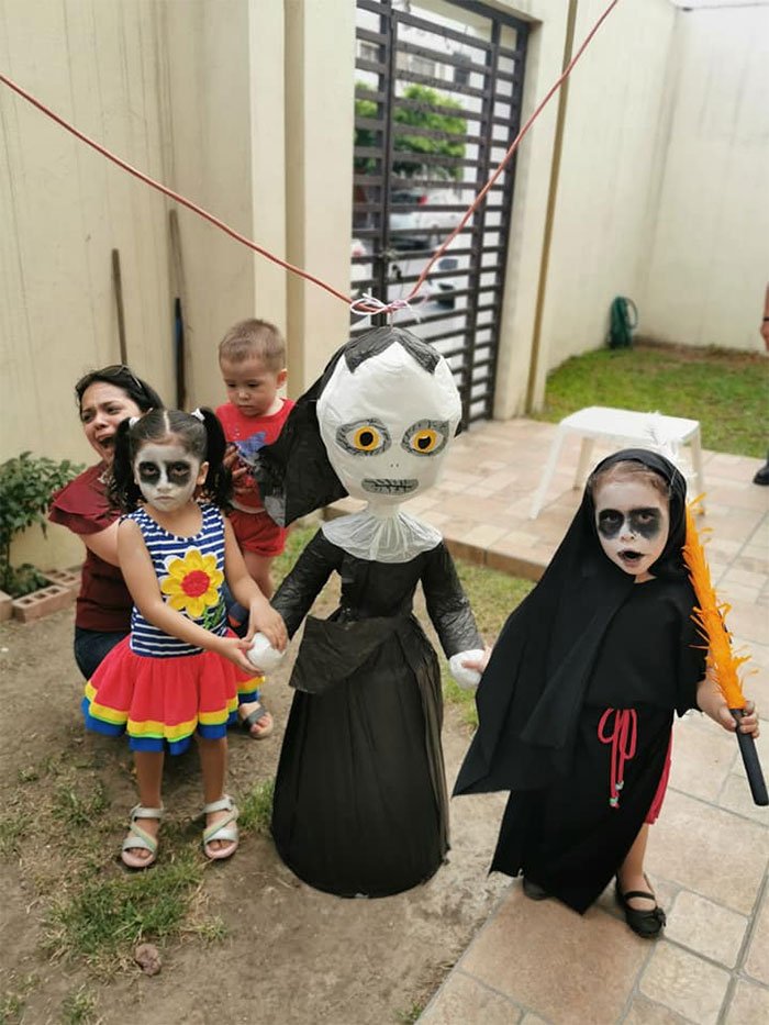 This 3-Year-Old Girl Pick Up 'The Nun' As Her Birthday Theme