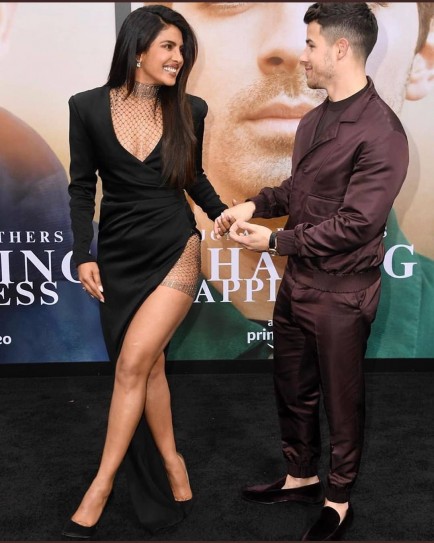 Priyanka Chopra Slayed In Black High Slit Gown At The Premiere Of Jonas Brothers' Documentary