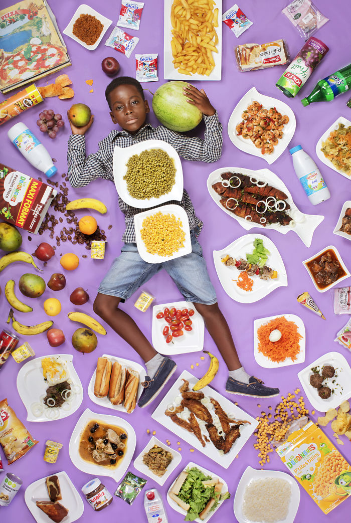 Photographer Clicks Pictures Of Food Eaten By Kids Around The World In One Week