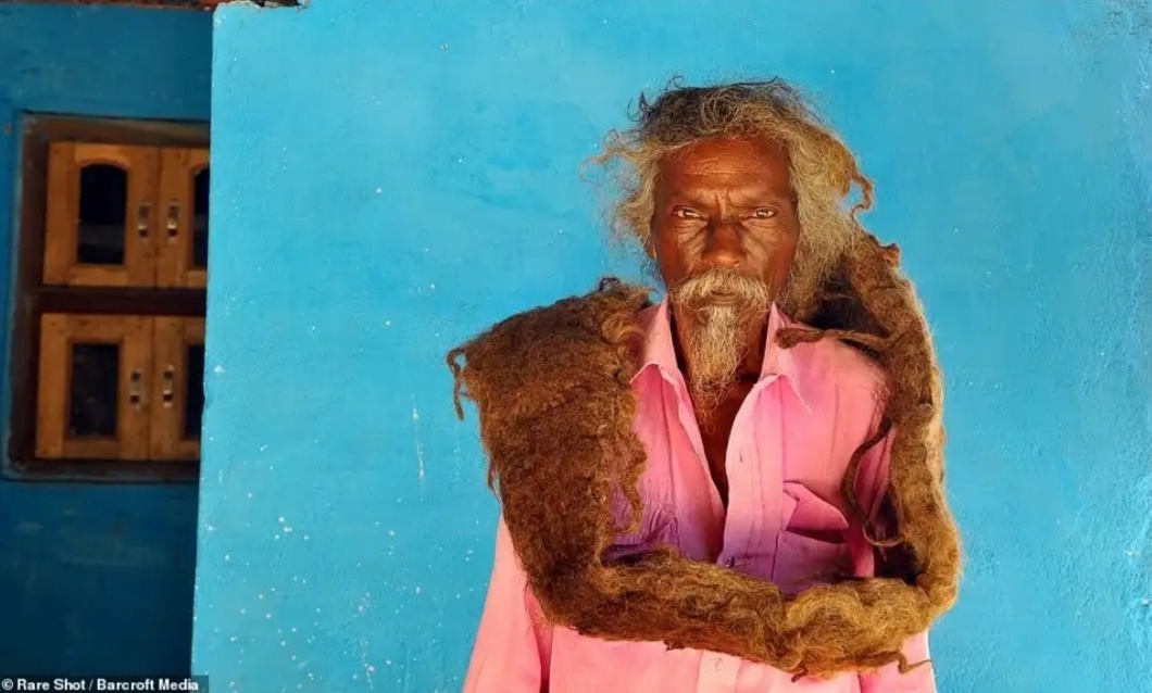 63-Year-Old Man From India Hasn't Washed Or Cut His Hair For 40 Years