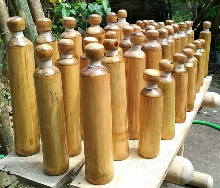 Bamboo Water Bottles Made By An Indian Student As An Alternate For Plastic Is Brilliant