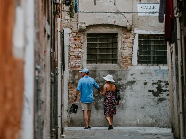 couple on vacation