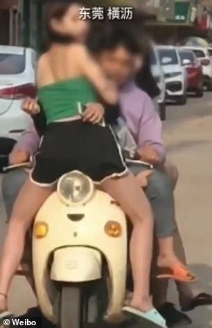 Chinese Man Carries Five Women On One Bike Disobeying The Protocol of Social Distancing