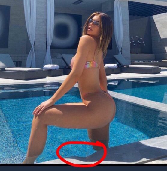 Kylie Jenner Deletes Instagram Post of Bikini Pictures After Fans Accuse of Photoshop